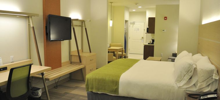 Hotel Holiday Inn Express & Suites Price:  PRICE (UT)
