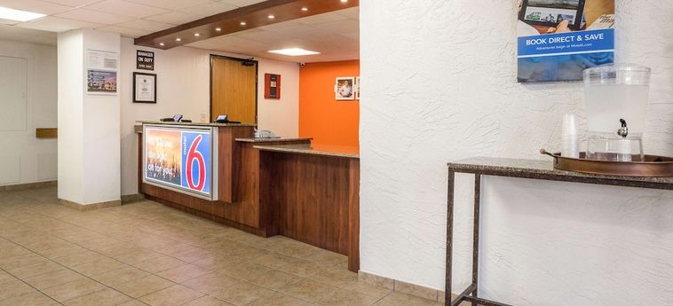 MOTEL 6 PROSPECT HEIGHTS, IL 2 Stelle