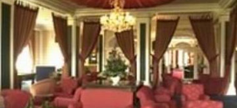 Hotel Bayview Chateau Tongariro:  PUEBLO WHAKAPAPA