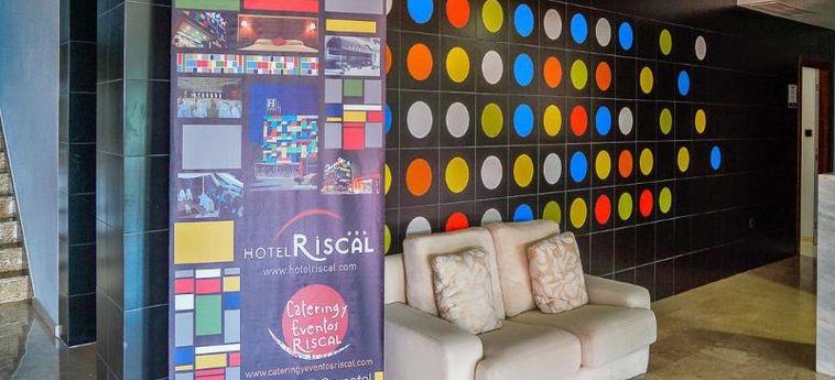 Hotel Riscal:  PUERTO LUMBRERAS