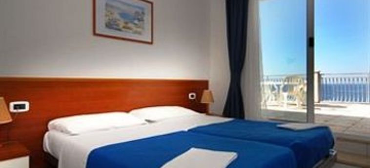 Hotel Splendid Golden Rocks Resort:  PULA - ISTRIEN