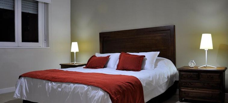 Alevines Playa El Emir Hostel &Amp; Suites:  PUNTA DEL ESTE
