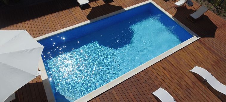 Alevines Playa El Emir Hostel &Amp; Suites:  PUNTA DEL ESTE