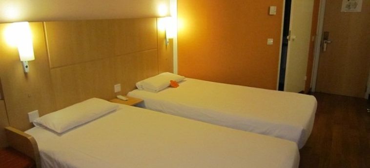 Hotel Ibis Donghai:  QINGDAO (TSINGTAO)