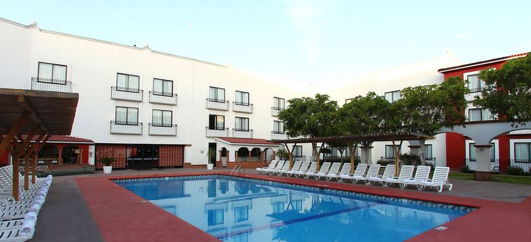 Hotel Fiesta Inn:  QUERETARO