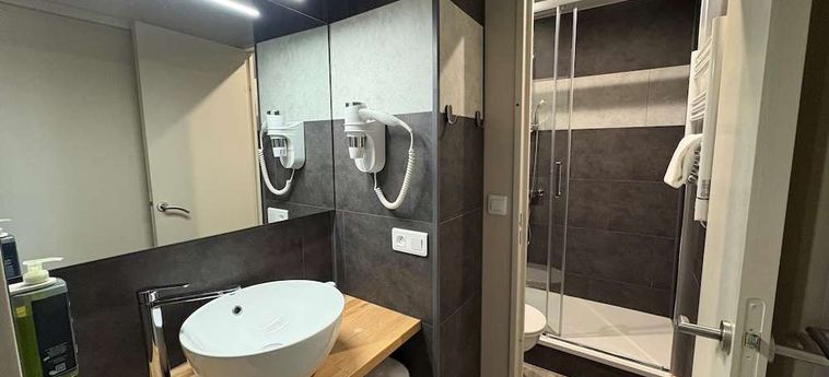 Brit Hotel Le Kerodet Quimper: Foto 