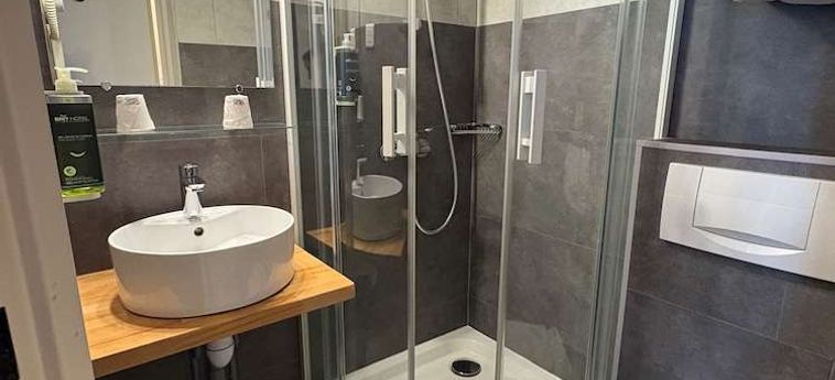 Brit Hotel Le Kerodet Quimper: Foto 