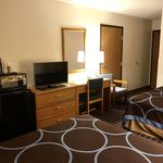 QUINCY INN AND SUITES 2 Stars