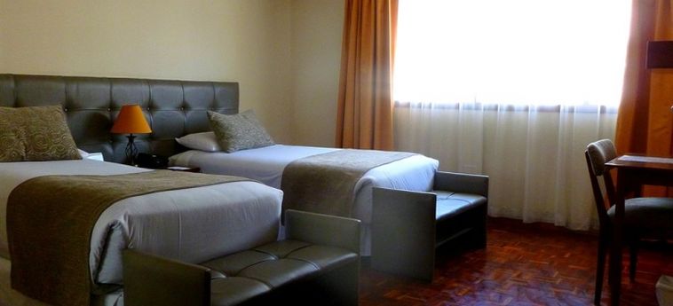 Hotel Embassy:  QUITO