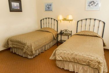 Eugenia Hotel Quito:  QUITO