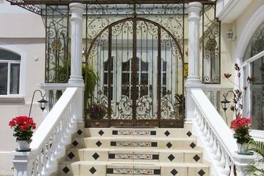 Eugenia Hotel Quito:  QUITO