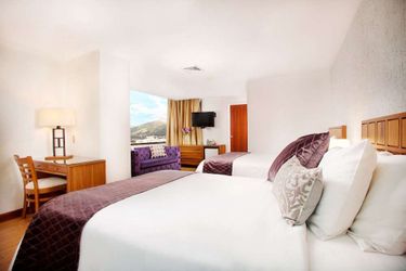 Rio Amazonas Hotel:  QUITO