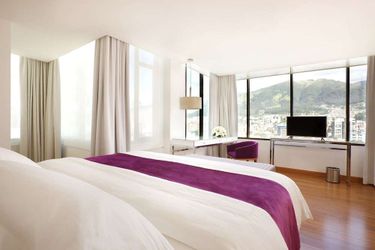 Rio Amazonas Hotel:  QUITO