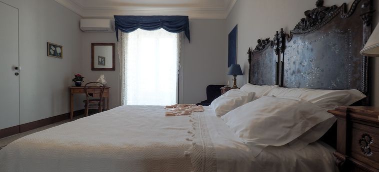 Hotel Palazzo Degli Antoci Ragusa: Foto 