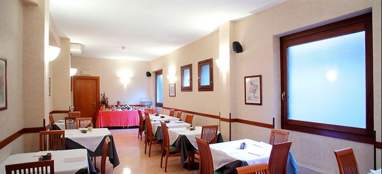 Hotel Cavour:  RAPALLO - GENOVA