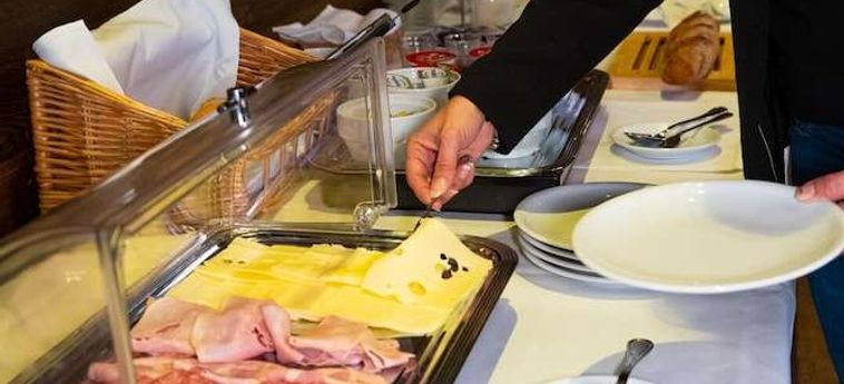 Hotel Bischofshof Braustuben Ratisbona: Foto 