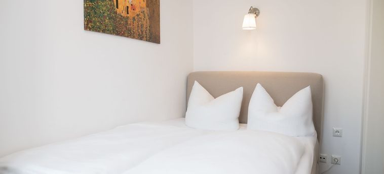 Hotel Arnulfsplatz Aparts:  RATISBONA