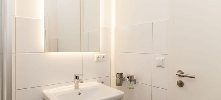 Hotel Arnulfsplatz Aparts:  RATISBONNE