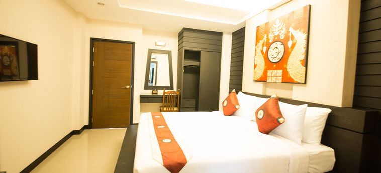 Hotel Natkamon Resort:  RATSADA