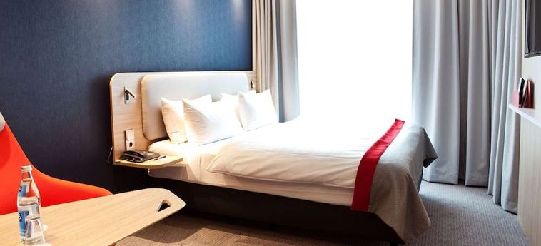 Hotel Holiday Inn Express Fráncfort-Aeropuerto Raunheim Raunheim: Foto 
