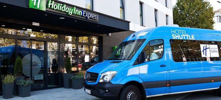 Hotel Holiday Inn Express Fráncfort-Aeropuerto Raunheim Raunheim: Foto 