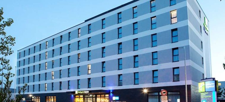 Hotel Holiday Inn Express Fráncfort-Aeropuerto Raunheim Raunheim: Photo 