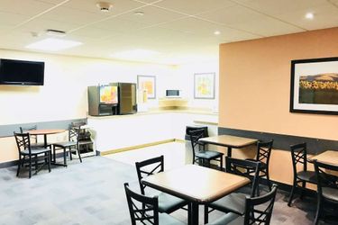 Ba Hotel Red Deer: Photo 