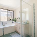 CENTRAL REDCLIFFE HOLIDAY HOUSE 4 Stars