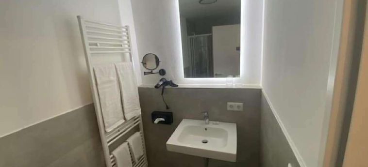 Altstadthotel Alt &Amp; Jung Regensburg: Foto 