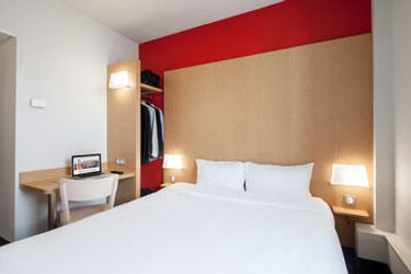 Hotel B&Amp;B Hôtel Reims Centre Gare Reims: Photo 