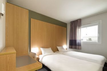 Hotel B&Amp;B Hôtel Reims Centre Gare Reims: Photo 