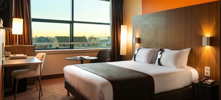 Hotel Holiday Inn Reims City Centre:  REIMS