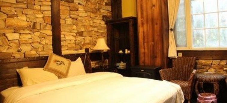 Hotel Provence Rose Lodge In Ching Jing:  REN'AI