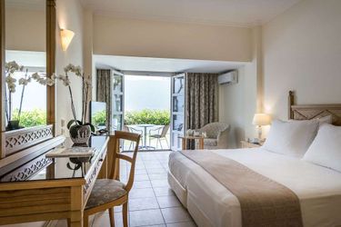 Hotel Canvas By Mitsis Petit Palais:  RHODES