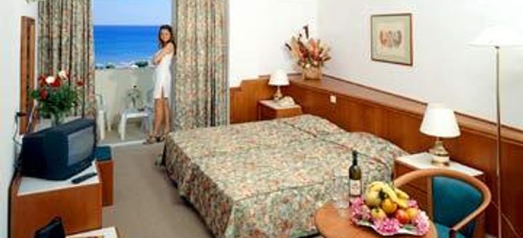 Hotel Apollo Beach:  RHODES