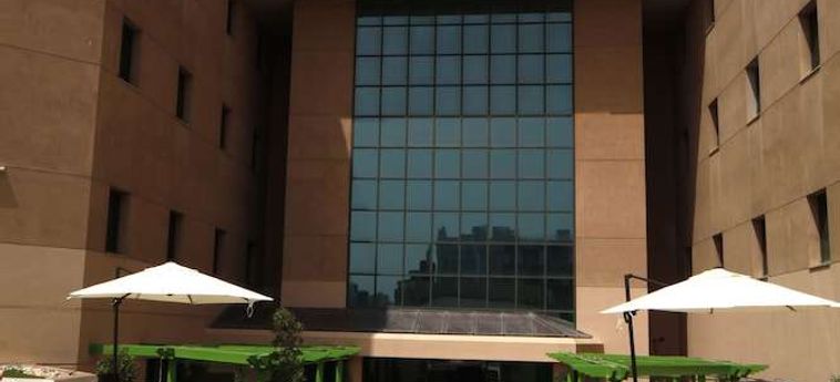 Hotel Holiday Inn Olaya:  RIAD