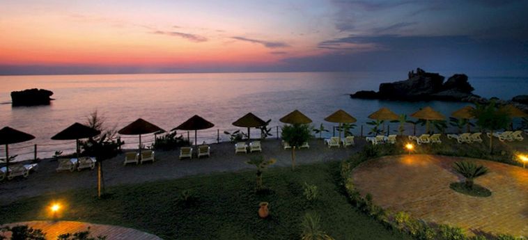 Hotel Sunshine Beach Resort:  RICADI - VIBO VALENTIA