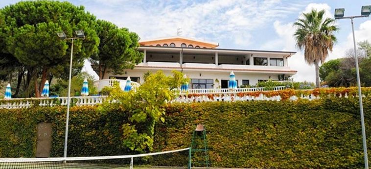 Hotel Villaggio Residence Pineta Petto Bianco:  RICADI - VIBO VALENTIA