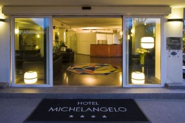 Hotel Michelangelo:  RICCIONE - RIMINI