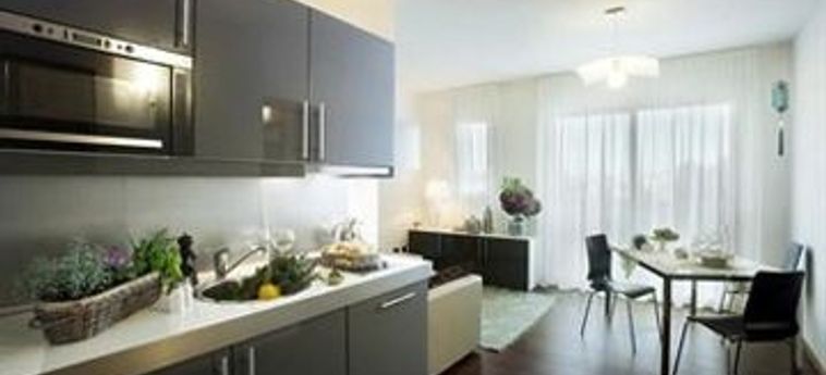 D-Place Aparthotel & Suite:  RICCIONE - RIMINI