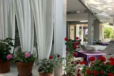 Hotel Nuova Riccione:  RICCIONE - RIMINI