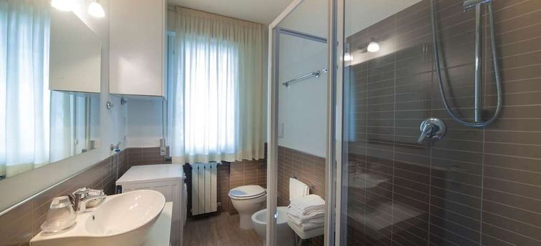 Hotel Residence Lungomare  Riccione - Rimini: Foto 