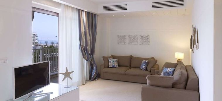 Hotel Residence Lungomare  Riccione - Rimini: Foto 