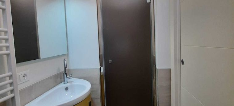 Hotel Apt Nuovo In Centro A Riccione Riccione - Rimini: Foto 