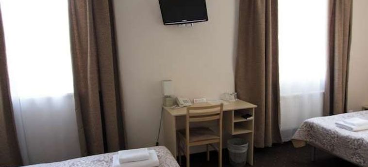 Hotel Best With Free Parking:  RIGA