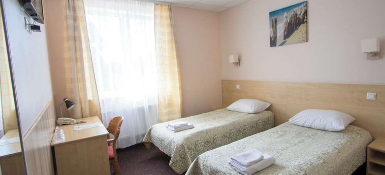 Hotel Best With Free Parking:  RIGA