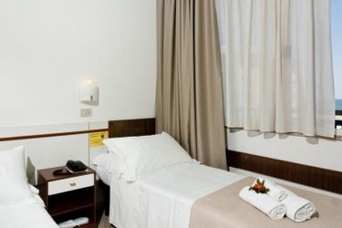Hotel La Perla:  RIMINI