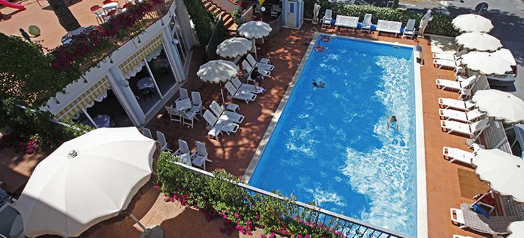 Hotel Villa Dei Fiori:  RIMINI