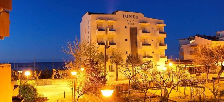 Hotel Iones:  RIMINI