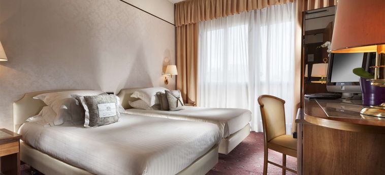 Hotel Waldorf Suite:  RIMINI